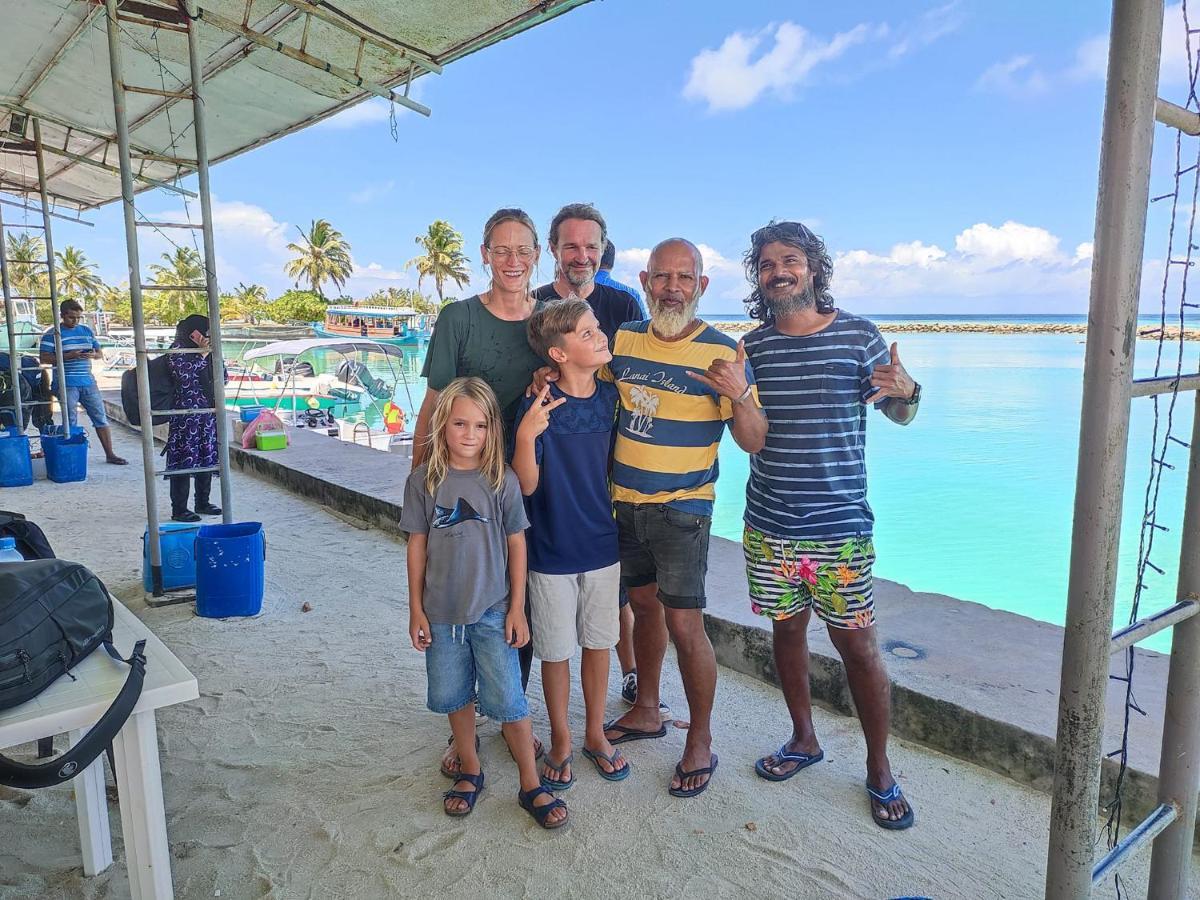 Surfretreat Hotel Bodufolhudhoo Buitenkant foto