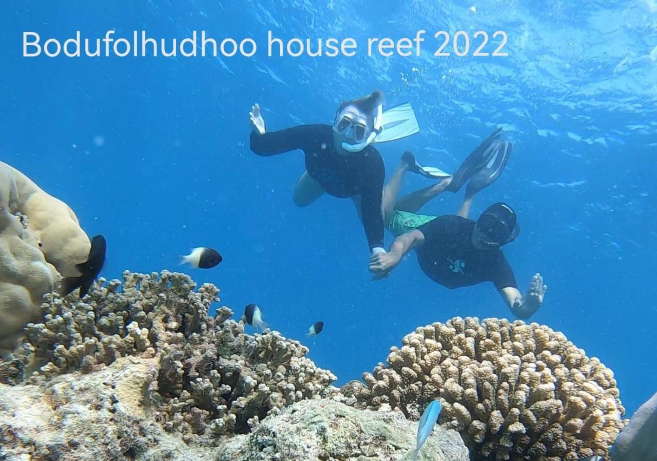 Surfretreat Hotel Bodufolhudhoo Buitenkant foto