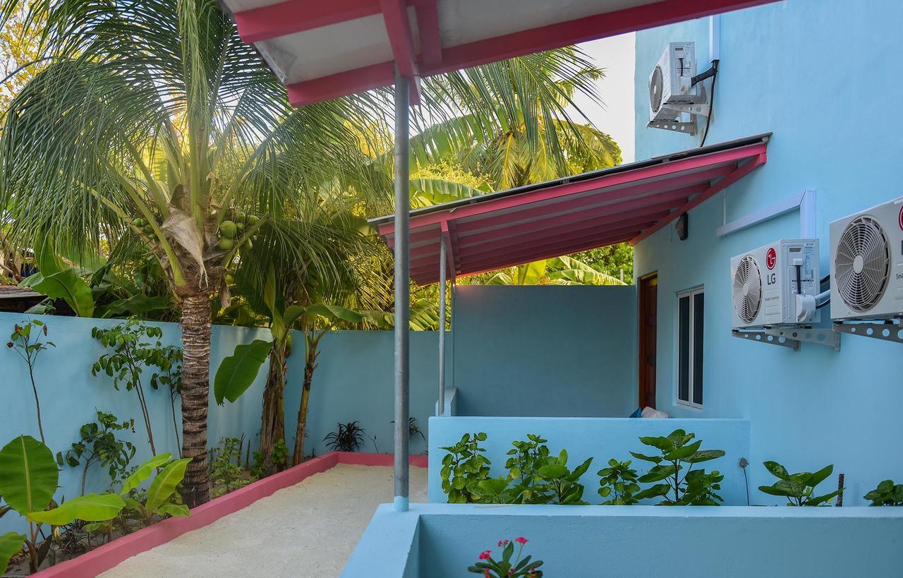 Surfretreat Hotel Bodufolhudhoo Buitenkant foto