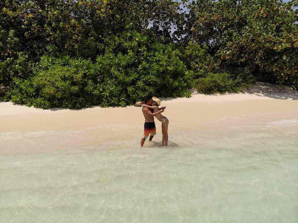 Surfretreat Hotel Bodufolhudhoo Buitenkant foto
