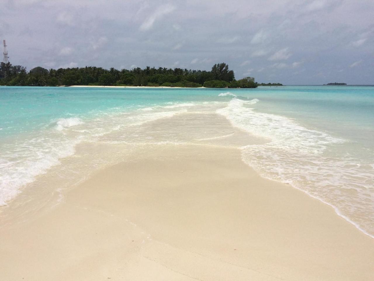 Surfretreat Hotel Bodufolhudhoo Buitenkant foto